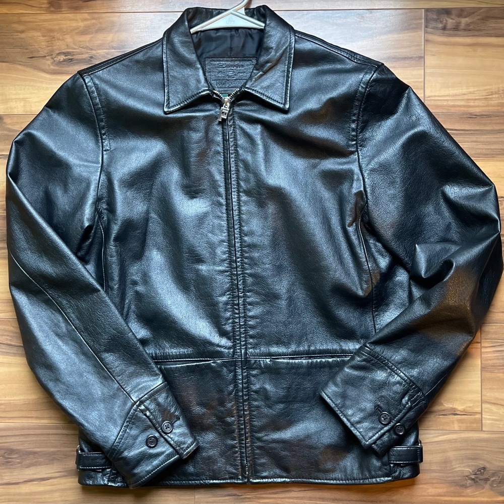Women’s vintage Ralph Lauren genuine leather jacket